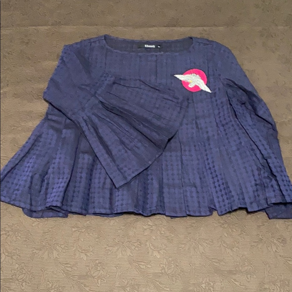 Super flared navy crop top